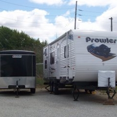 R.V. / Boat / Trailer Parking